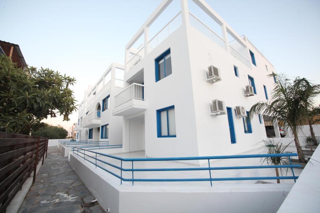 Aphentrika Apartments Протарас Номер фото
